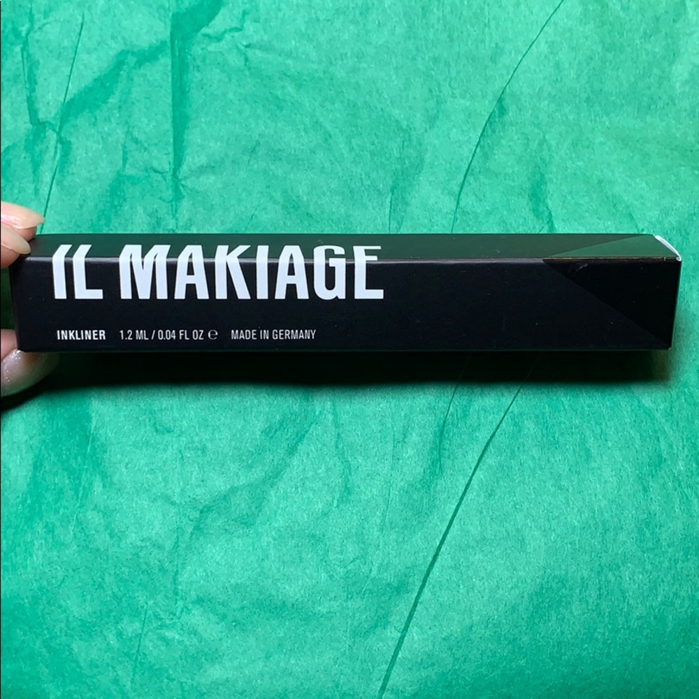 (NWT) IL MAKIAGE Felt Tip Ink Eyeliner *Black*